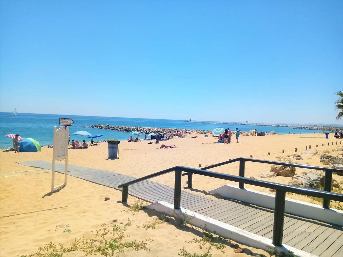 Mira Atlântico 13- Terraço Com Vista Mar e Cidade, Wifi, 80mt Praia Quarteira Exterior foto