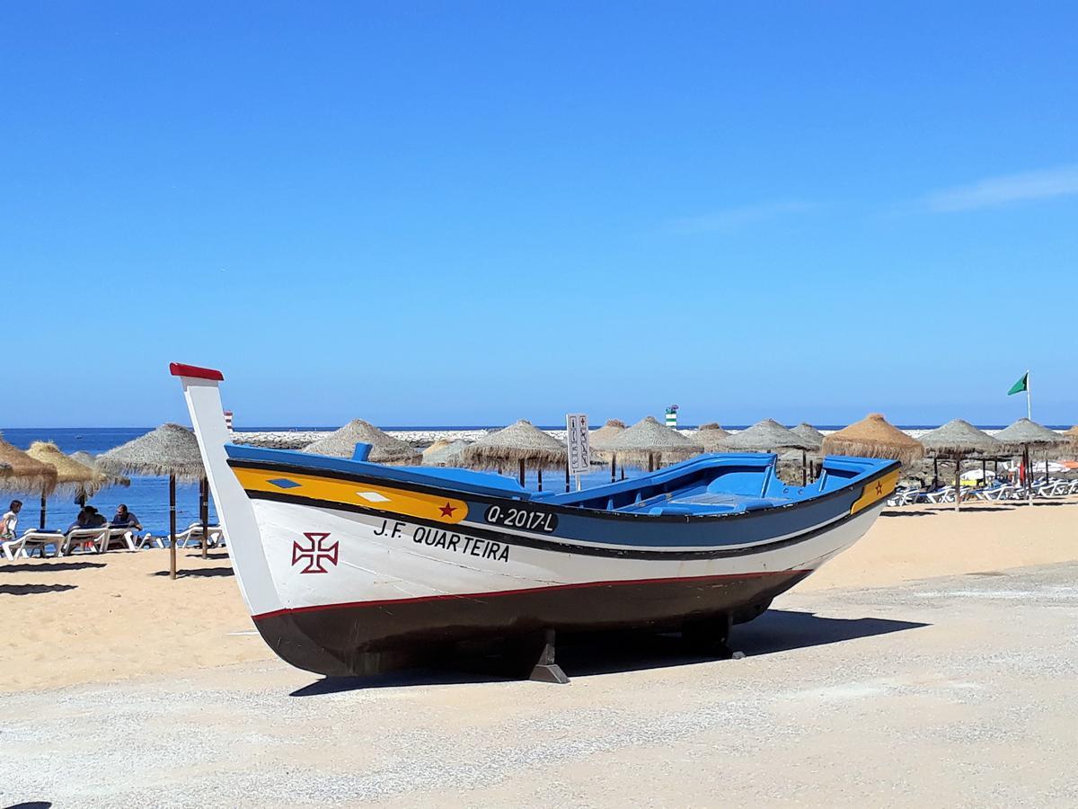 Mira Atlântico 13- Terraço Com Vista Mar e Cidade, Wifi, 80mt Praia Quarteira Exterior foto